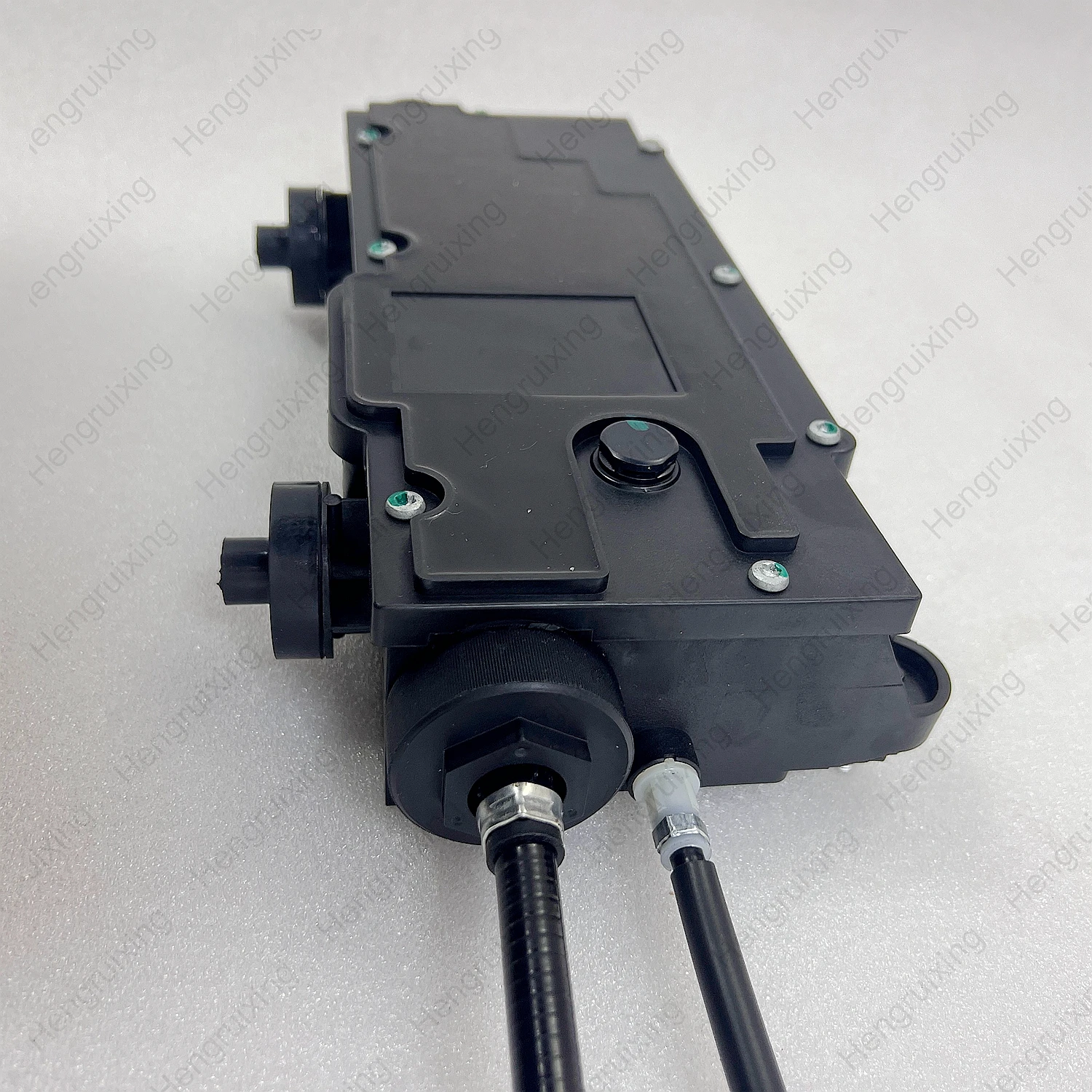 

Электронный стояночный тормоз (ручник) по заводской цене 360105231R