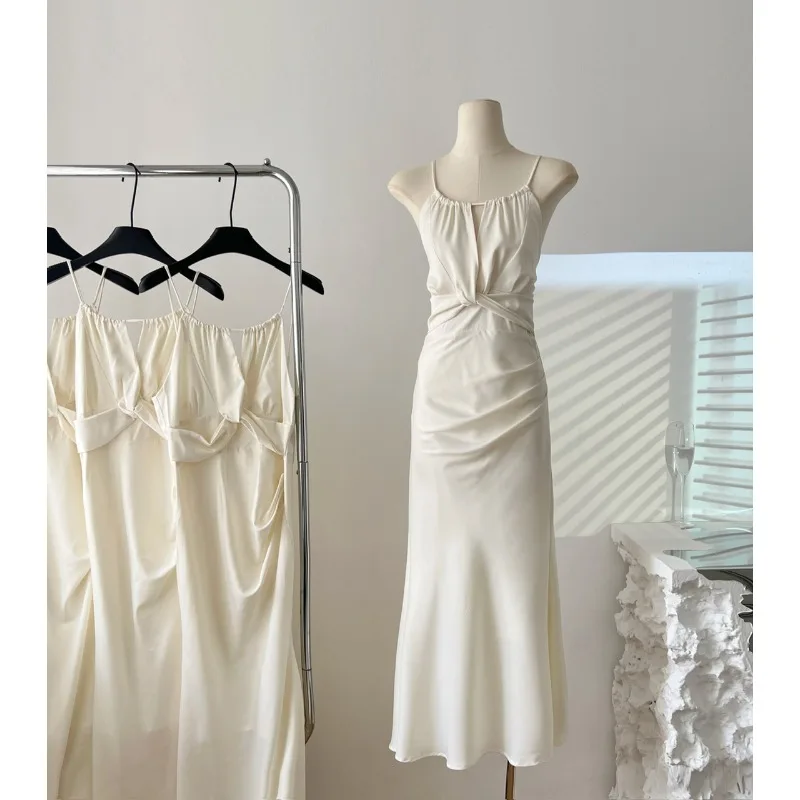 Creator God White Halterneck Dress 2023 New Women's Satin Mermaid Tail High-End Skirt