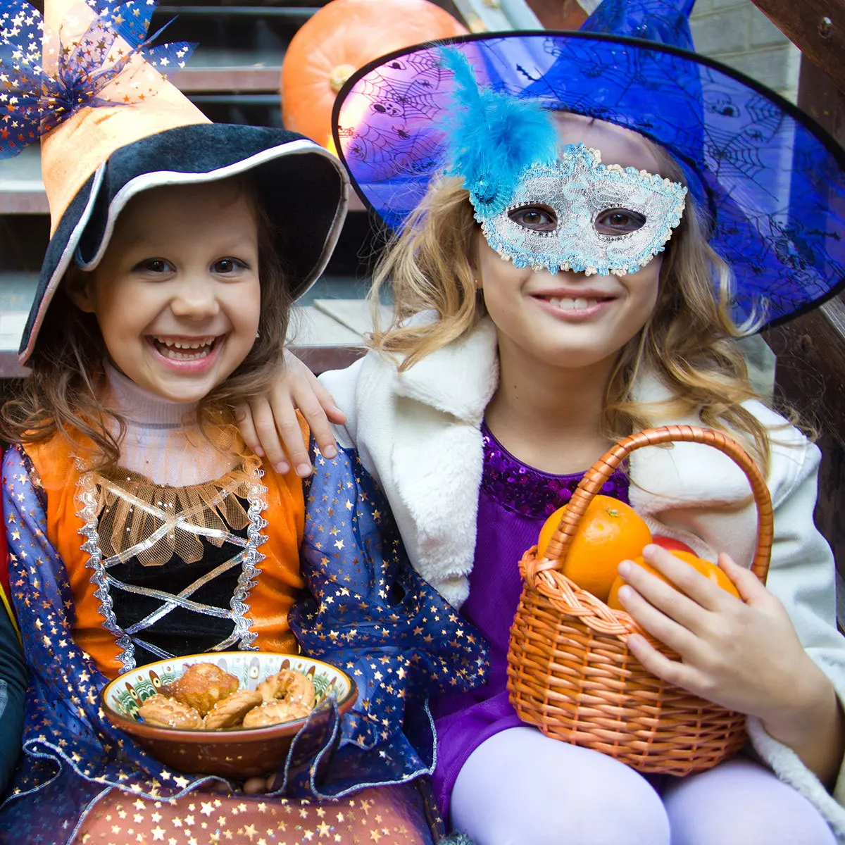 Máscara de media cara con purpurina para Halloween, carnaval, fiesta, mascarada, máscara de plástico brillante, disfraz de Festival veneciano para mujer