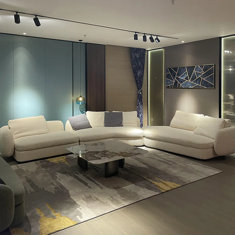 Modernes geschwungenes Ledersofa