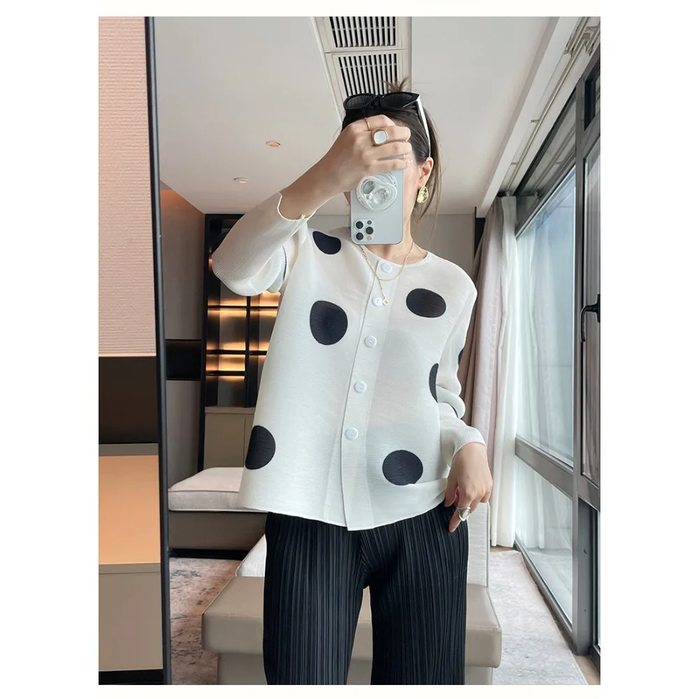 Miyake Pleated Cardigan Jacket Spring2025 New Clashing Polka Dot Printed Fold Cardigan Short Pleats Jacket Seven-quarter Sleeves