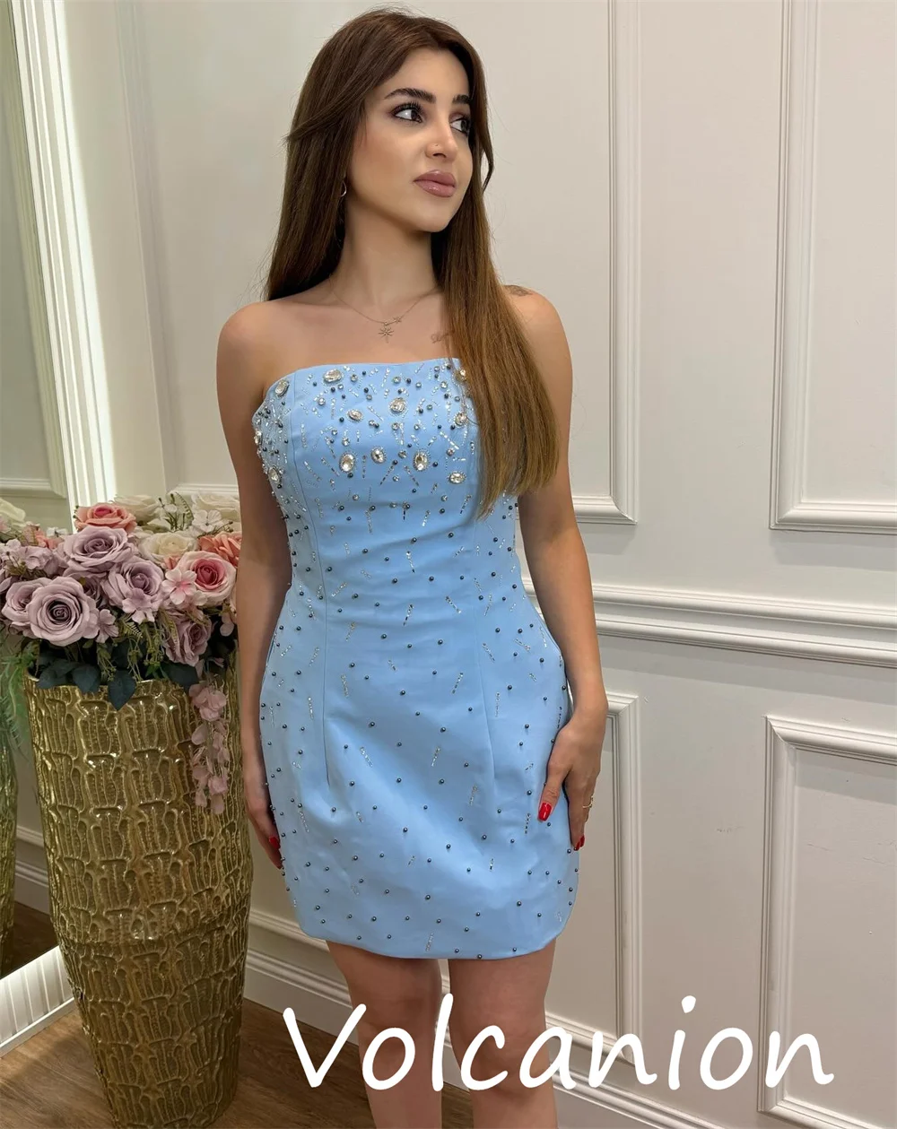 ที่กําหนดเองคุณภาพสูง Jersey Sequined A-Line Strapless ยาวเข่าชุด Bespoke โอกาสประณีต