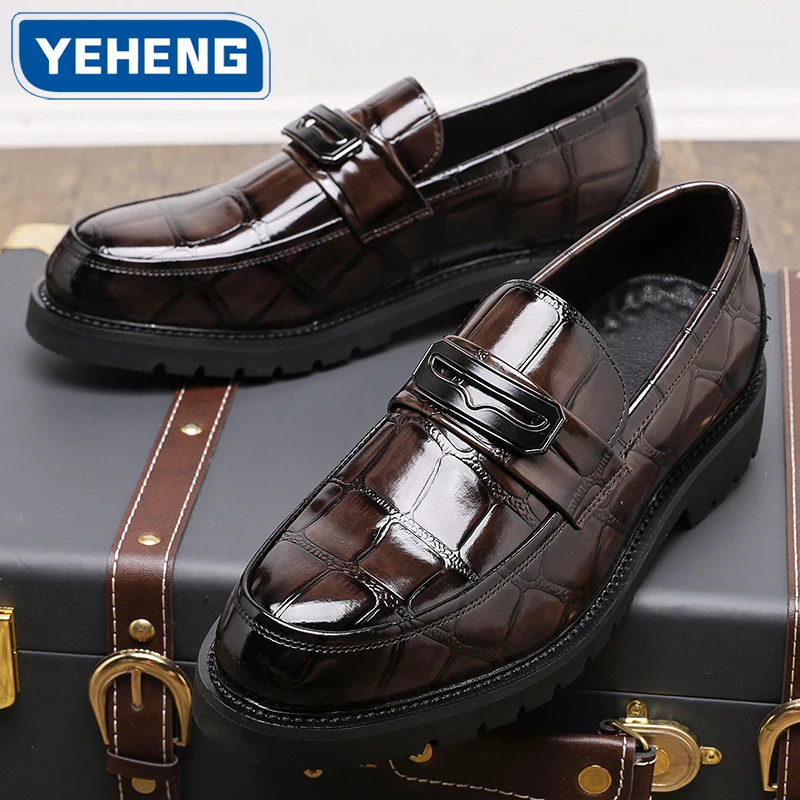 

Модельер Формальные мужские модельные туфли без шнуровки Новые классические оксфорды для поездок на работу Вечерние деловые туфли Мужские свадебные лоферы на плоской подошве