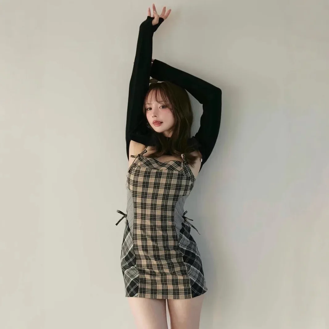 Japanese Knitted 2 Piece Dress Cute Solid Color Long-sleeved Top Retro Plaid Splicing Waist-wrapped Hip Suspender Skirt Women