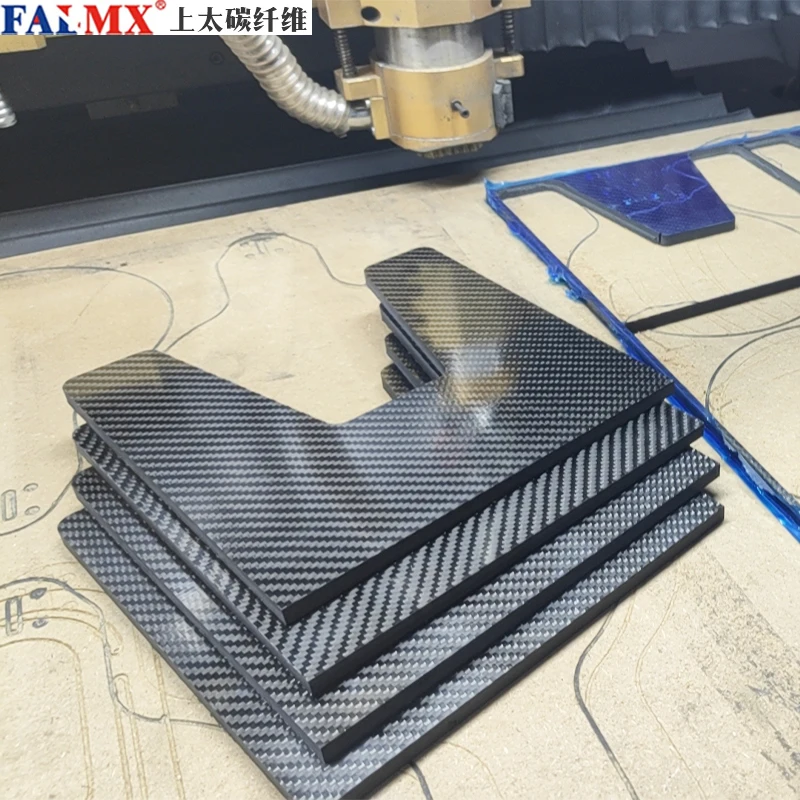 Servicio de Mecanizado CNC Personalizado para Corte de Láminas de Fibra de Carbono, Material de Fibra de Carbono, Servicio de Precisión para Paneles Compuestos Industriales