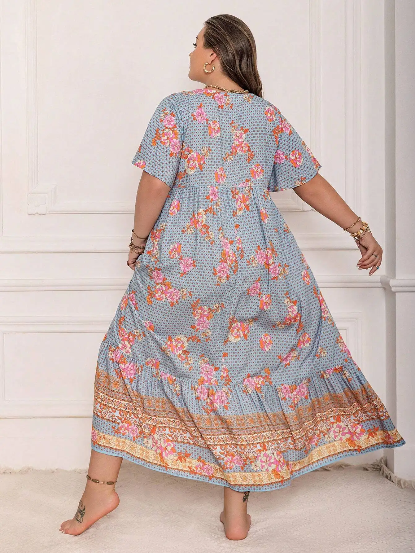 

Bohemian Plus Size Floral V-Neck Loose Maxi Dress For Beach Summer Party Music Festival