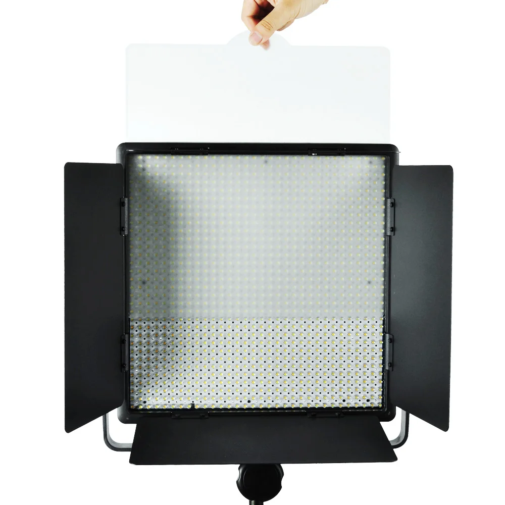 Godox LED1000C Lampu Video Studio untuk Kamera Camcorder Versi Dapat Diganti Jarak Jauh Nirkabel dengan 3300K-5600K Gratis DHL