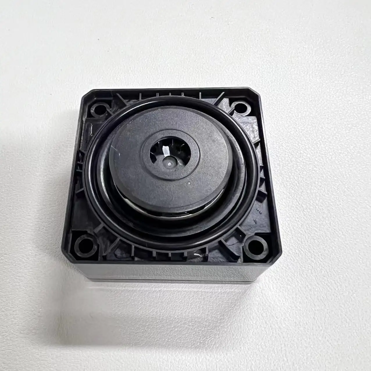 BJETOP Q2B independent pump, computer water cooling special pump, 18W, 6m head, flow 750L/H, compatible with DDC accessories