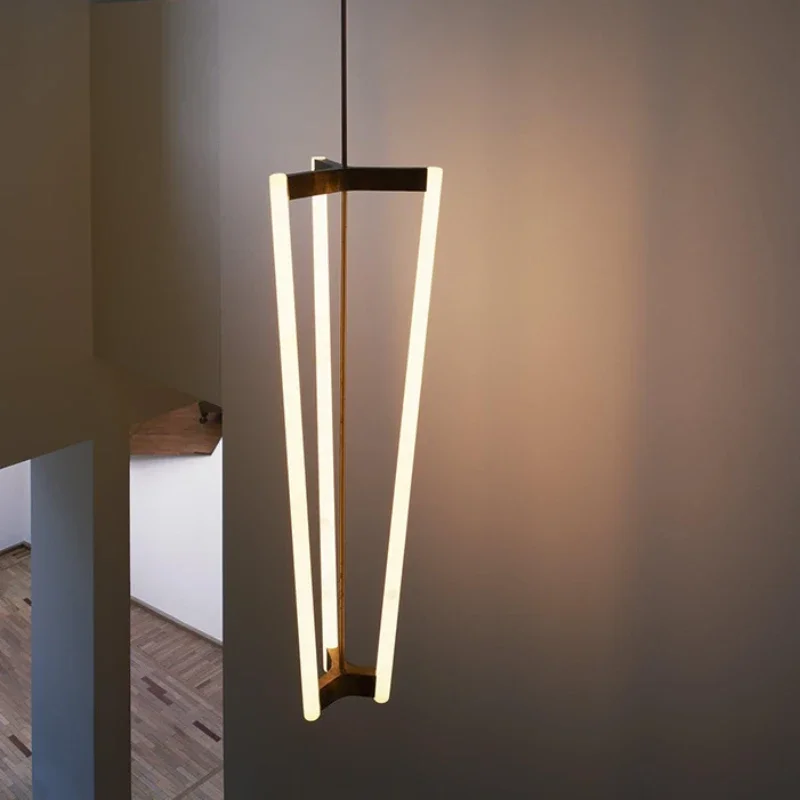 Lampadari a soffitto moderni nordici moda stile minimalista placcatura in ferro luci a Led acriliche soggiorno arredamento camera da letto illuminazione