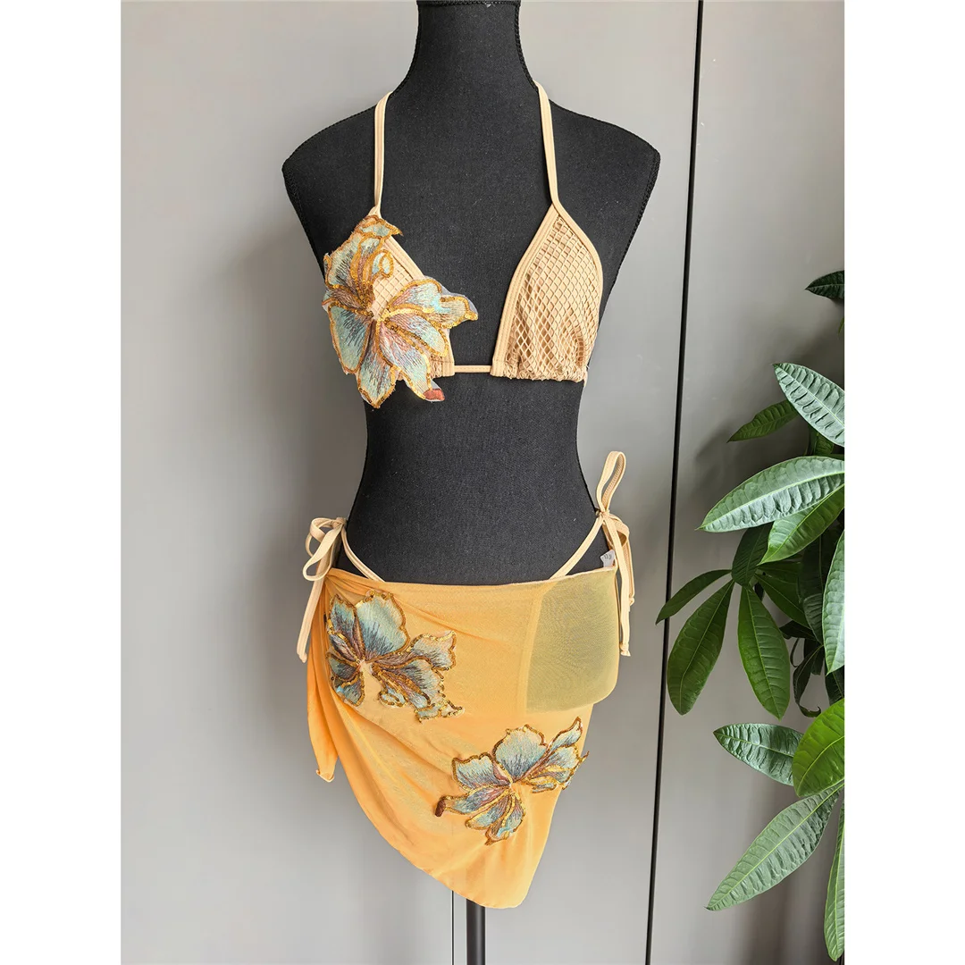 Mit Sarong-Blumenmuster, Neckholder-Bikini, Damen-Badebekleidung, dreiteiliges Bikini-Set, Badeanzug, Badebekleidung, Schwimmbekleidung V7286 – Detail 4
