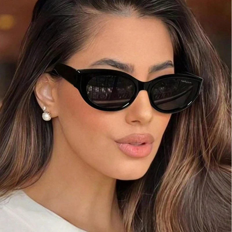 المشي لمسافات طويلة التخييم 1/4 قطعة موضة صغيرة القط العين مكافحة نظارات خمر العلامة التجارية مصمم نظارات الإناث متعدد الألوان نظارات UV400
