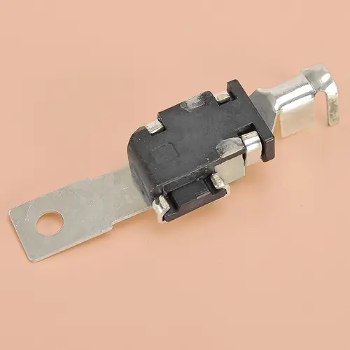 Imagen 1 del producto 9441938   LR LR 033014   LR LR 067369   LR LR 076232   Conector de cabezal de fusible de Cable de batería positivo apto para Volvo Land Rover Discovery 2 3 4