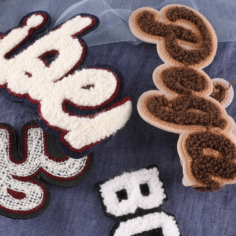 1Pcs New Chenille Letter Embroidery Patches Garment Jacket Badge Accessories DIY Ironing Embroidery Applique Cloth Label Patches