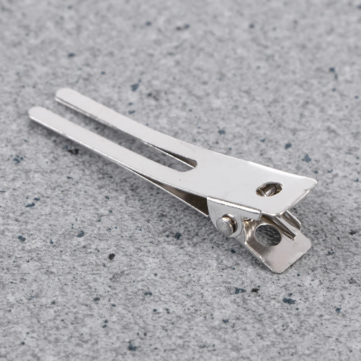 

50pcs Double Prong Metal Alligator Clips 45x12x8mm Hair Accessories Fork Clamp Pins for Styling Salon Tools Non Decorative