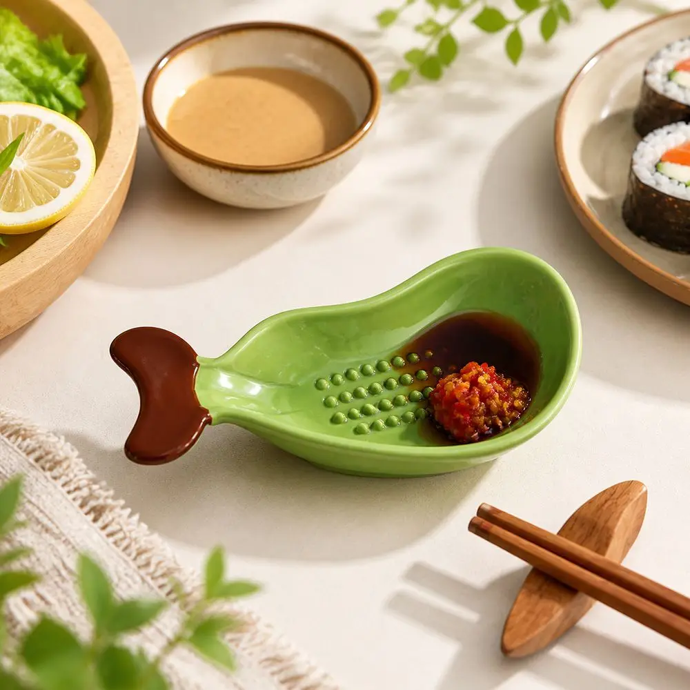 Banana Shaped Dish Dipping Sauce Dish PP Banana Shape Sauce Plate Grinding Surface Chopstick Rest Condiment Dish