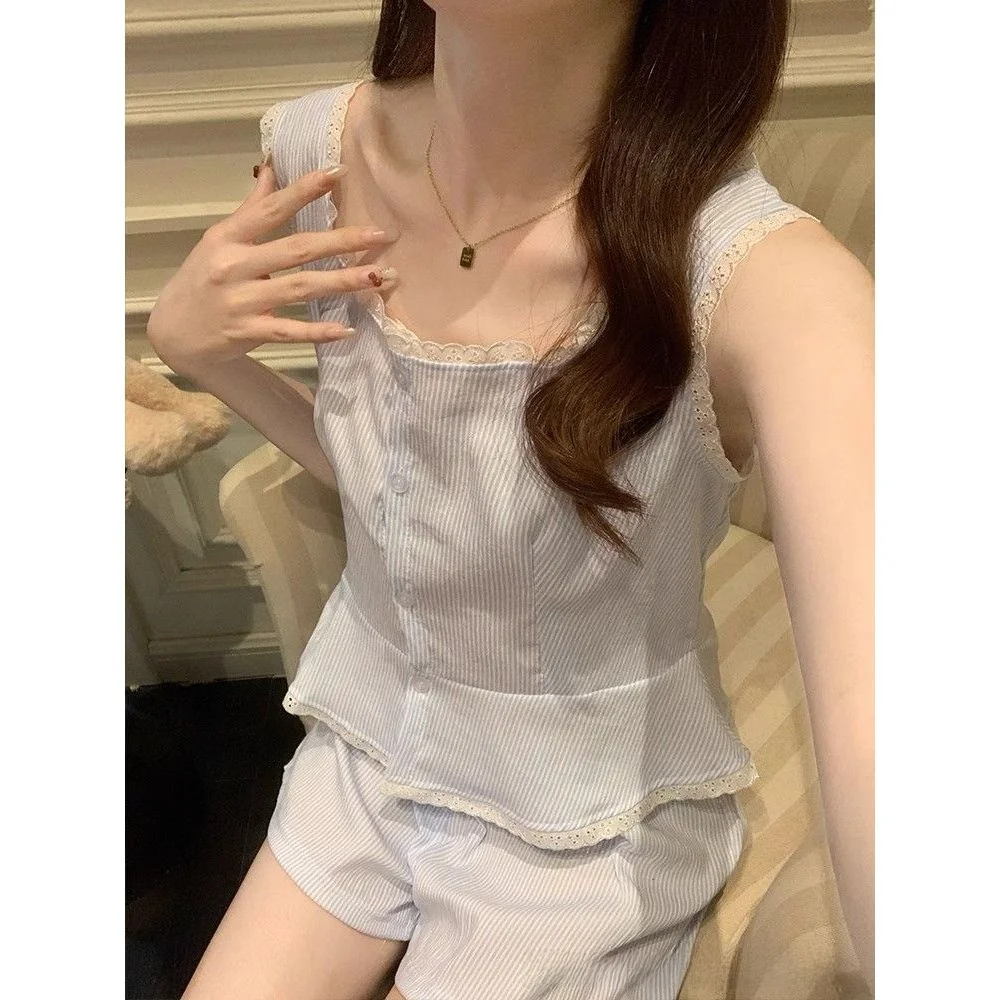 

Корейский полосатый жилет с рюшами и воротником, летние новые брюки больших размеров, комплект домашней одежды для девочек, милый милый комплект домашней сцены