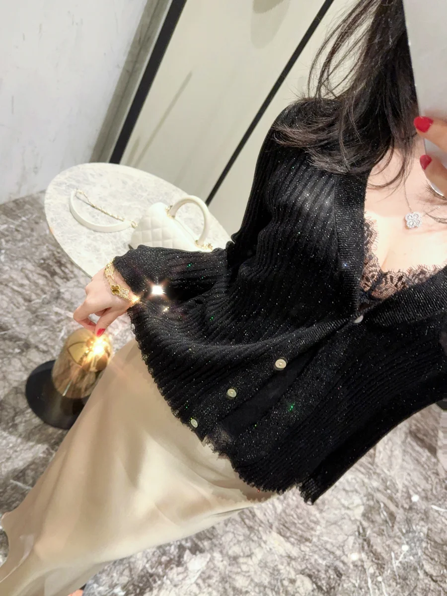 

Вязаный кардиган Bla Crystal с V-образным вырезом, универсальный, для ранней осени, шерстяной, с длинными рукавами, приталенный, для повседневной носки, цельный.