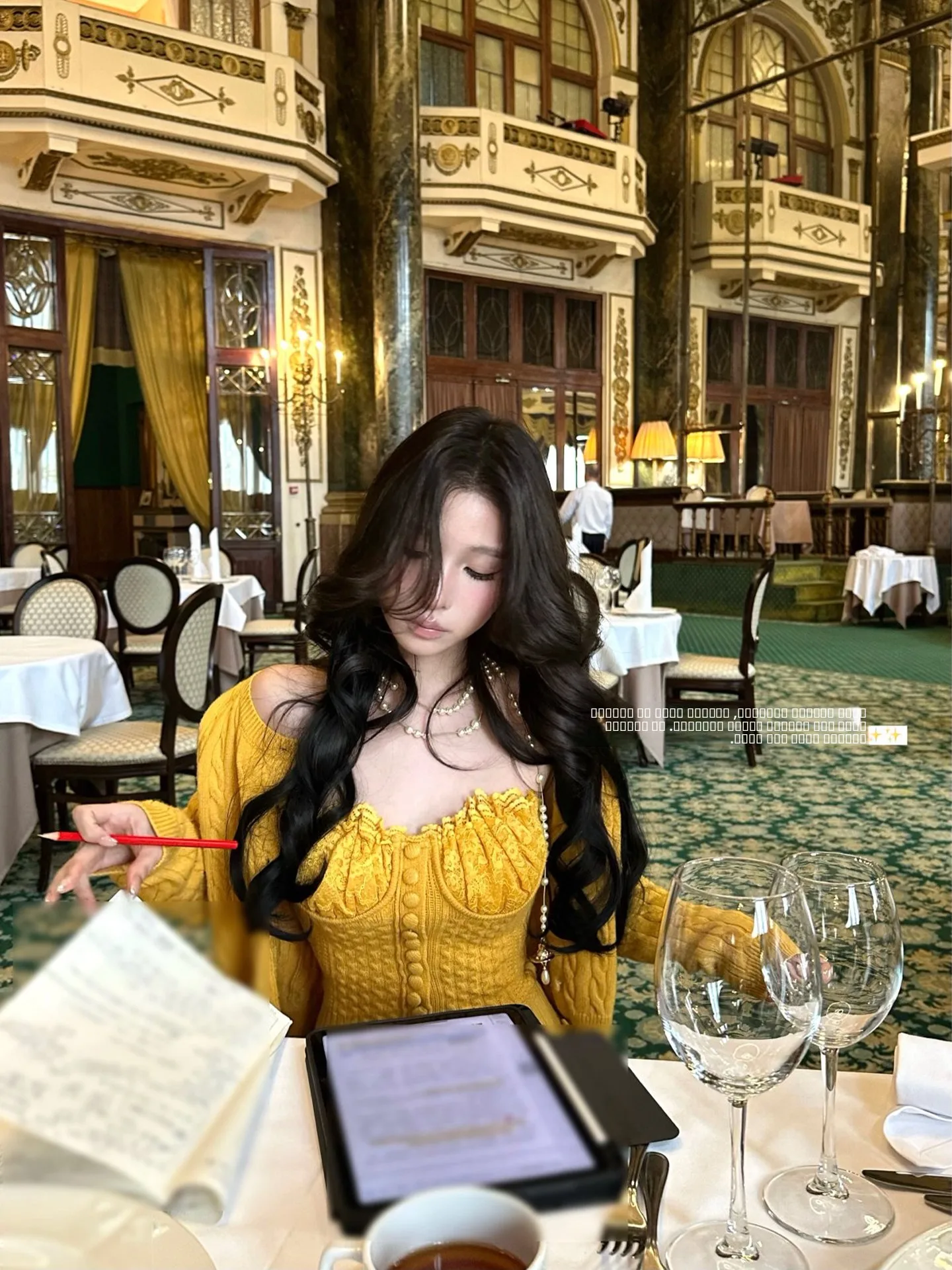 

Винтажный вязаный кружевной комплект FuunJ: свитер и пальто с длинными рукавами, круглым вырезом и пуговицами, женский, осенний, модный, из двух предметов