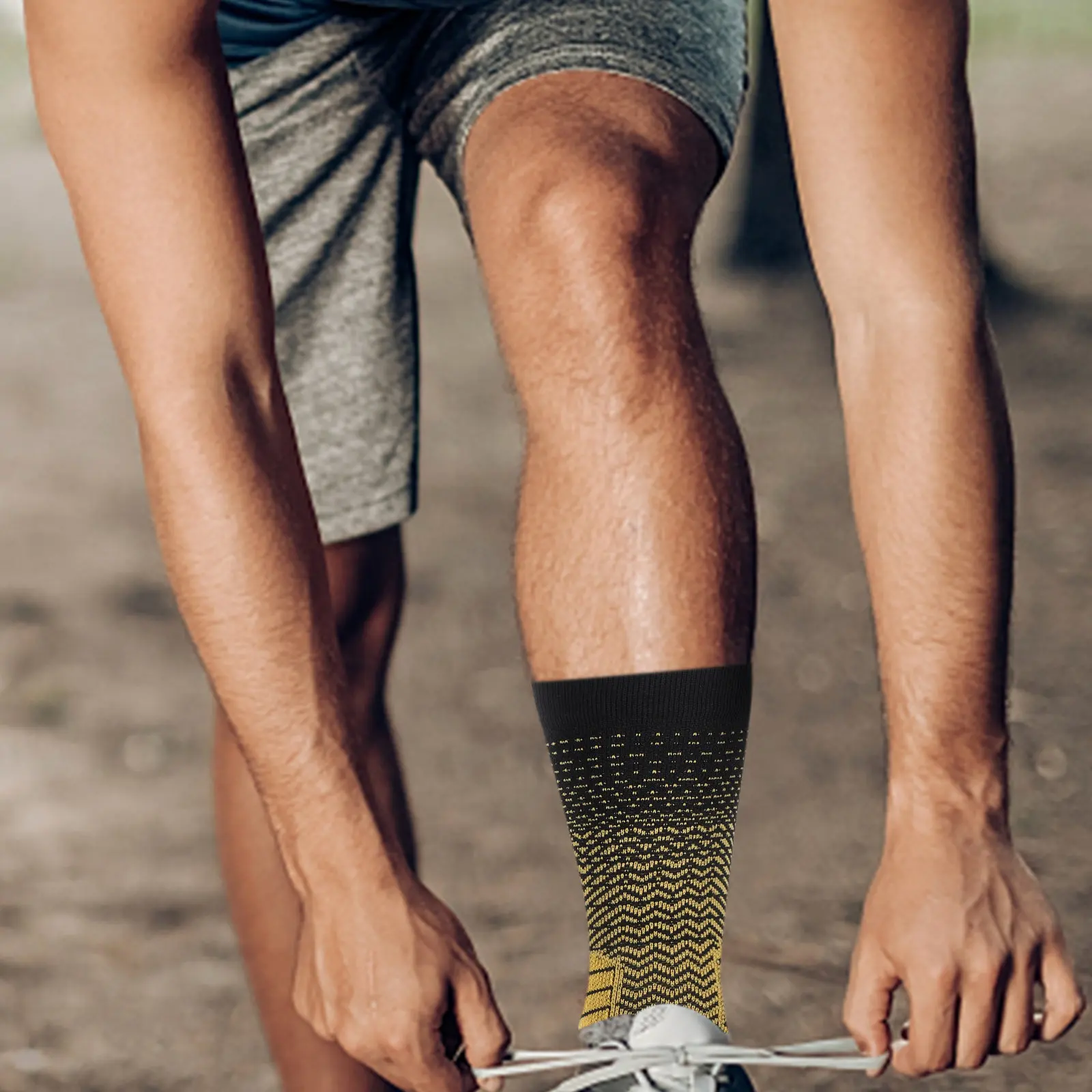 

1 пара мягких удобных спортивных носков с защитой от разрывающихся краев, дышащие носки средней длины для бега, тренировок и занятий в спортзале