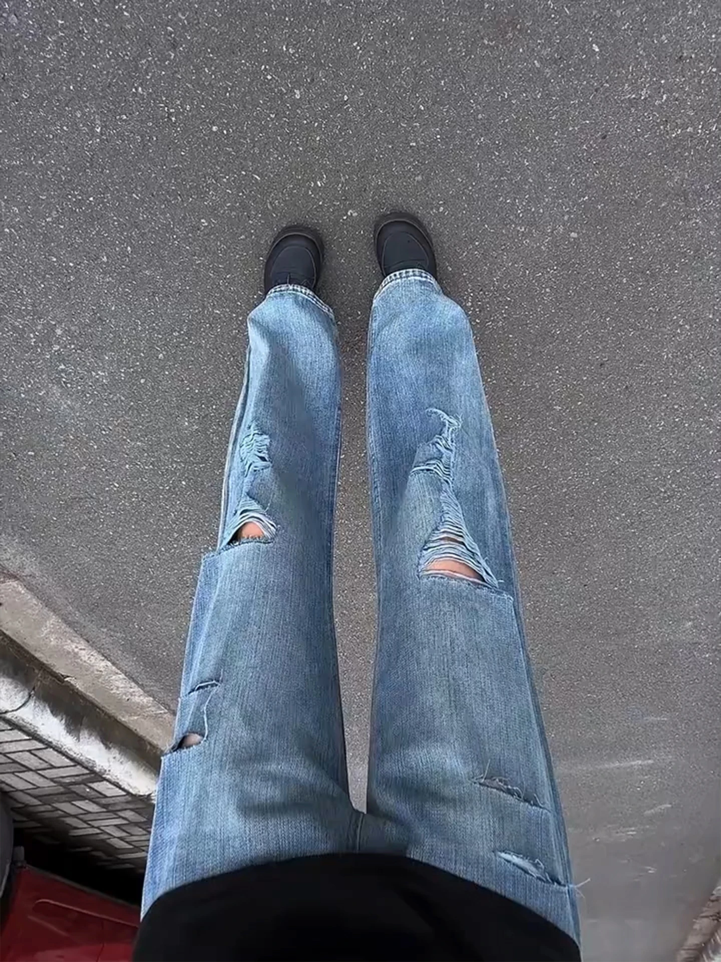 Light Blue Bamboo Bud Hole Ripped Denim Jeans Men Summer Thin American Retro Straight Leg Washed Wide Leg Pants Casual Trousers