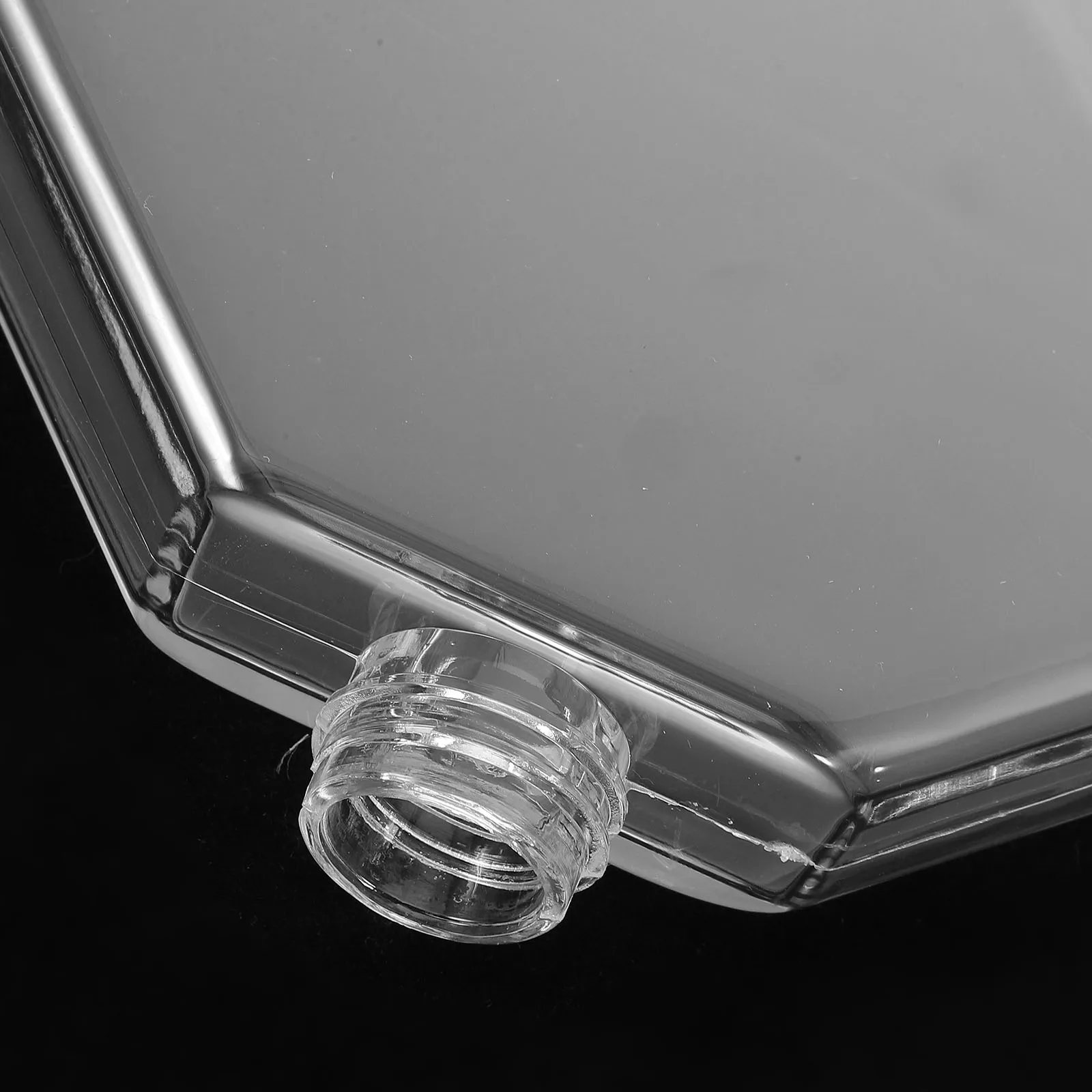 

450Ml Triangle Cap Water Bottle Flat Portable Transparent Reusable For School Travel Sports Square Container