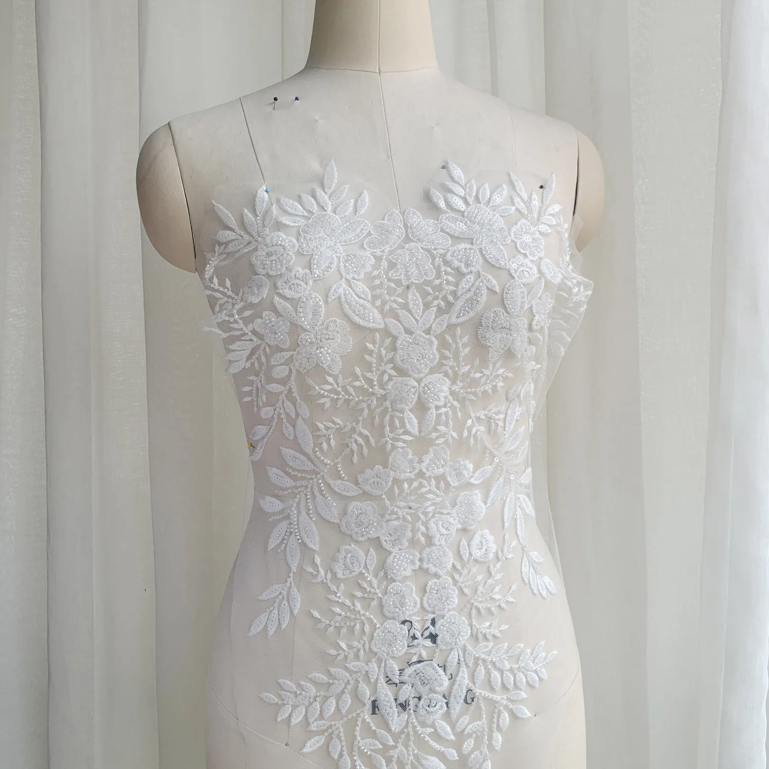 New Porcelain White Sequin Bead Lace Large Flower Piece DIY High-end Wedding Dress Trailing Veil Large Embroidery Piece