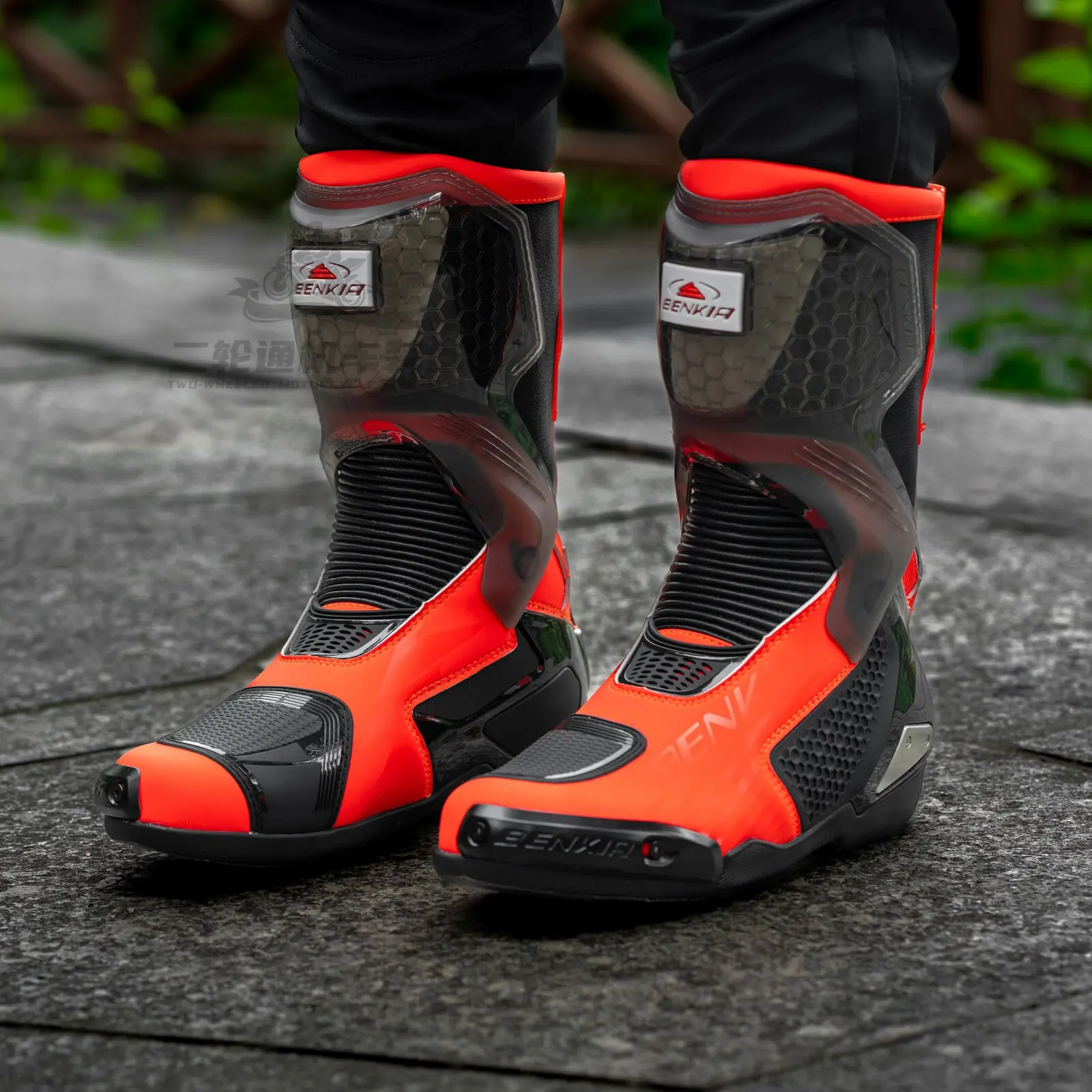 BENKIA HDF-FC708T Off-Road Motorcycle Bota Professional Track Riding Rally Boot Cowhide Waterproof Racing Anti-Collision Boots