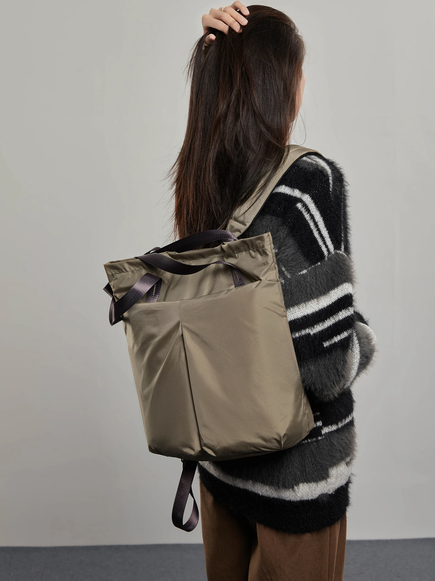 

ex Commuter Водонепроницаемая большая сумка-тоут Capaci объединительная дорожная сумка двойная сумка через плечо повседневная простая сумка из полиэстера Sle ...