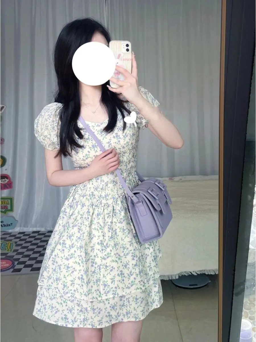 Small Girl with Sweet Breasts and Tender Florals Gentle Style Waist-hugging High-end Puff Sleeves First Love Dress