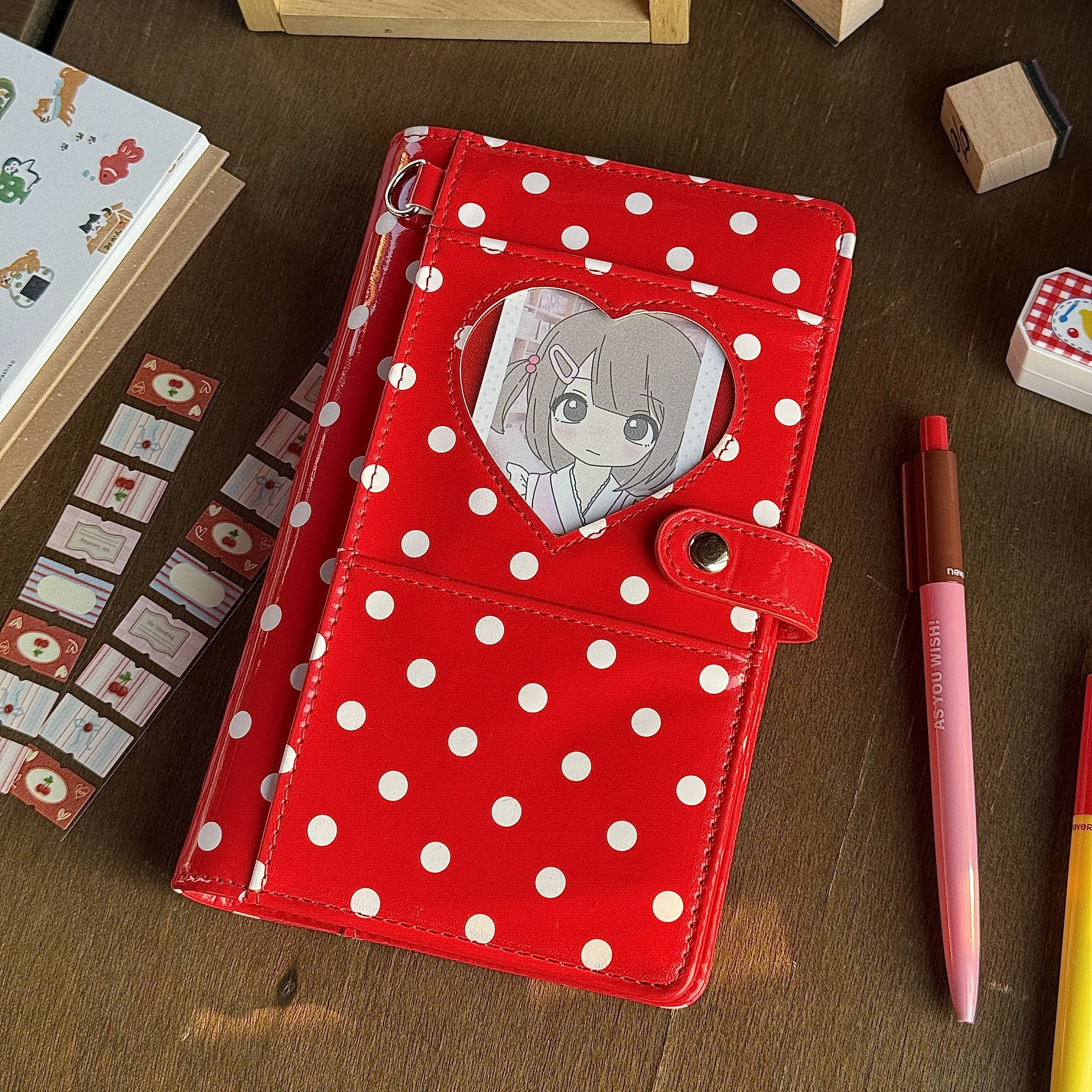 Retro Red Heart Polka Dot A6 Loose Leaf Notebook – Stylish Portable Journal Diary for Students, High Appearance Travel Noteboo
