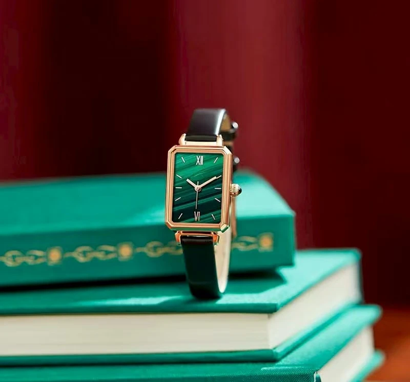 

CILOA 2025 Новые винтажные элегантные квадратные женские кварцевые часы