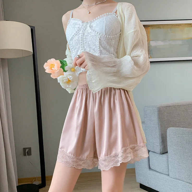 HKSH Summer New Women Shorts Elastic Waisted Patchwork Lace Hem Anti-Exposure No Curling Trend Casual Pyjama Short Pants HK17020
