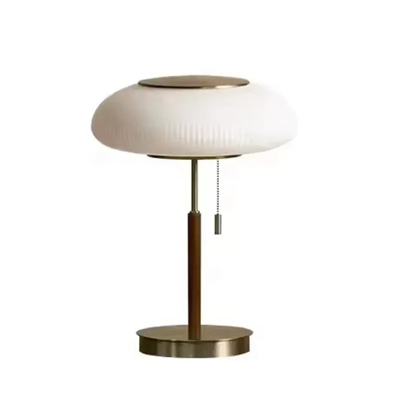 

Medieval Bauhaus model house matsutake desk lamp, retro light luxury decoration living room