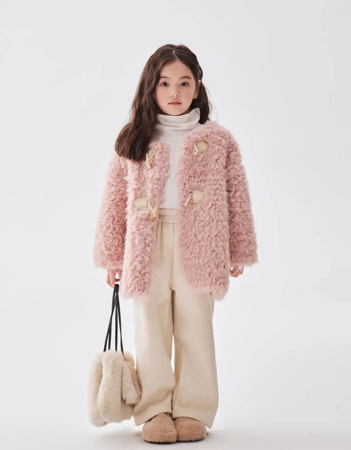 Girls Winter Coat 2024 New Korean Environmentally Friendly Horn Buckle Style Girls Wool Sweater Coat Children Clothing