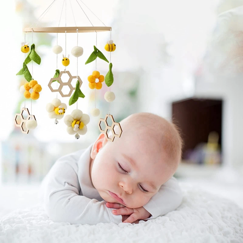 Baby Bed Rattle Bed Bell Toys Baby Rattle Toy Bee Animals Shape Newborn Crib Mobile Rattle Wool Balls Beads Bed Bell For Baby