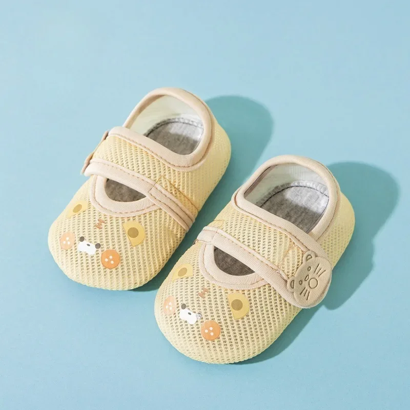 Sommer Cartoon A-Klasse dünne Baby Wanderschuhe Anti-Rutsch und atmungsaktive Baby Boden Socken Kinder 1-3 Jahre alte erste Wanderer