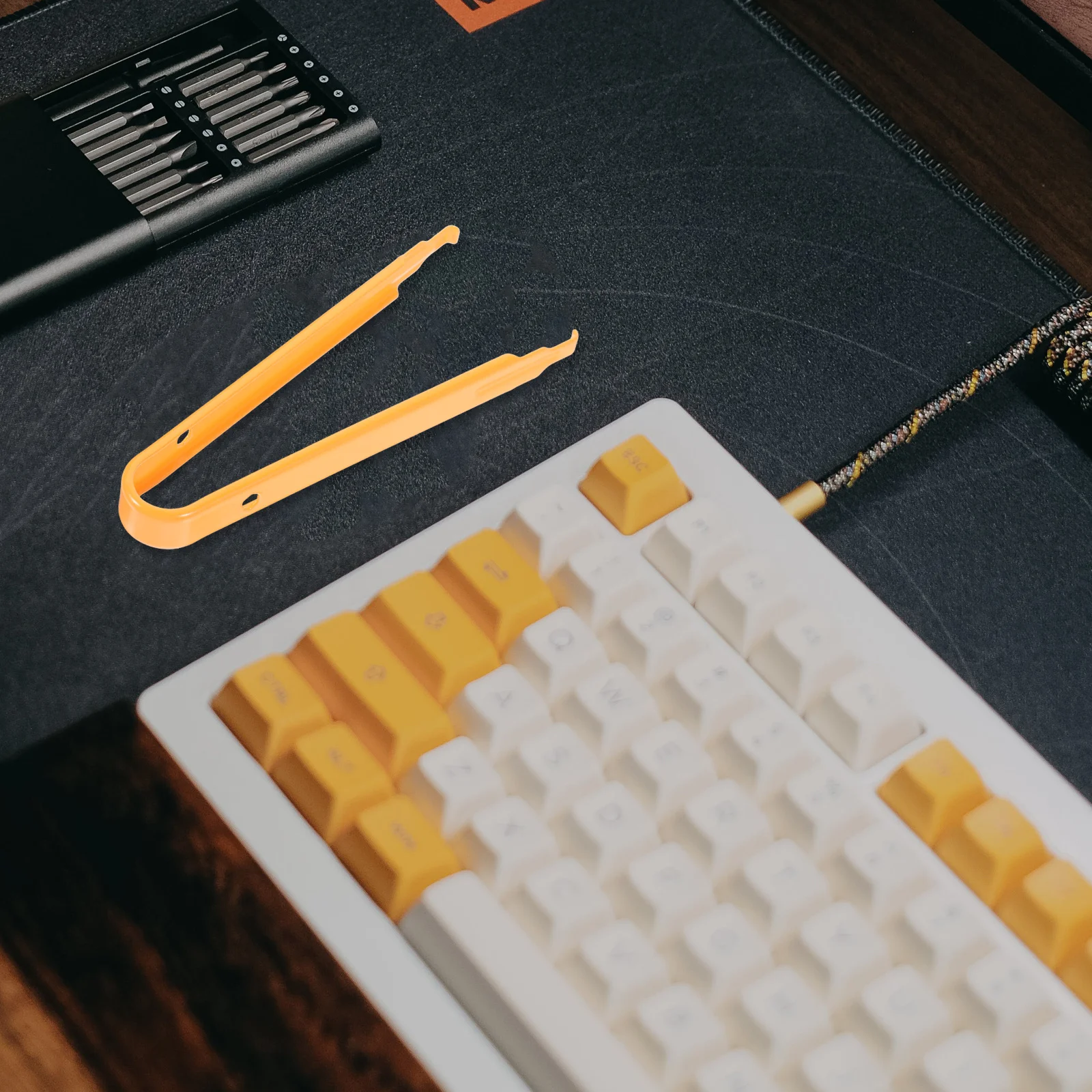 

Efficient Metal Key Puller for Mechanical Keyboards Easy to Use Portable Keyboard Maintenance Tool Kit Accessory