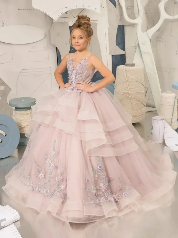 

Customized Tiered Flower Girl Dress Lace Tulle Appliques Backless Elegant Princess First Communion Quinceanera Photo Shoot Gown