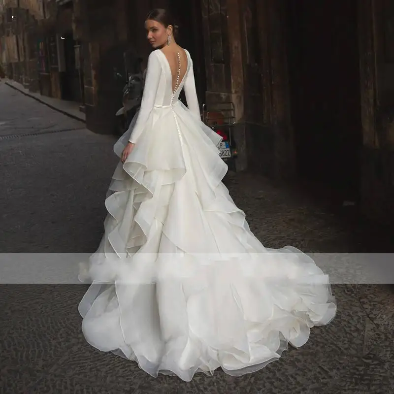 Romantische EINE Linie Hochzeit Kleid Anmutigen V Neck Rüschen Langarm Gericht Zug Prinzessin Braut Kleid Plus Größe