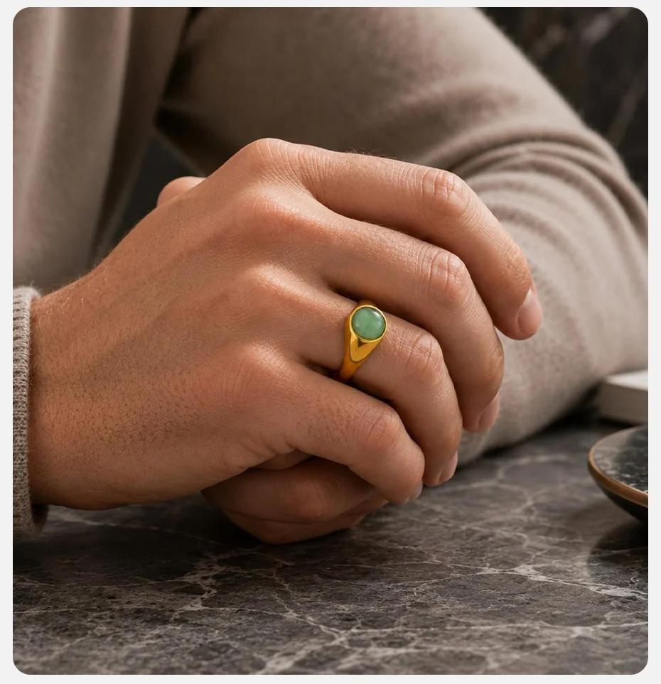 Vnox Herren-Siegelring, grüner Achat, goldfarbenes Edelstahlband, täglicher Fingerschmuck, Geburtstags- und Hochzeitsgeschenk für Herren – Detail 4