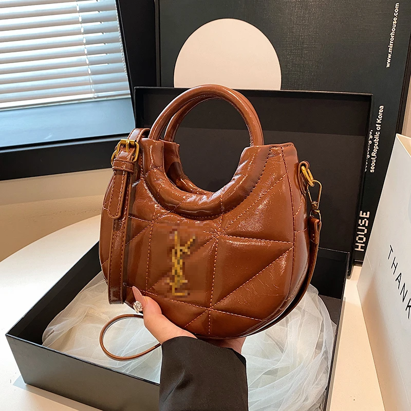 2024 New Classic Armpit Shoulder Bag French Golden Handbag Women Brand Bags Fashion Female Single Shoulder Bag Classic Clutches