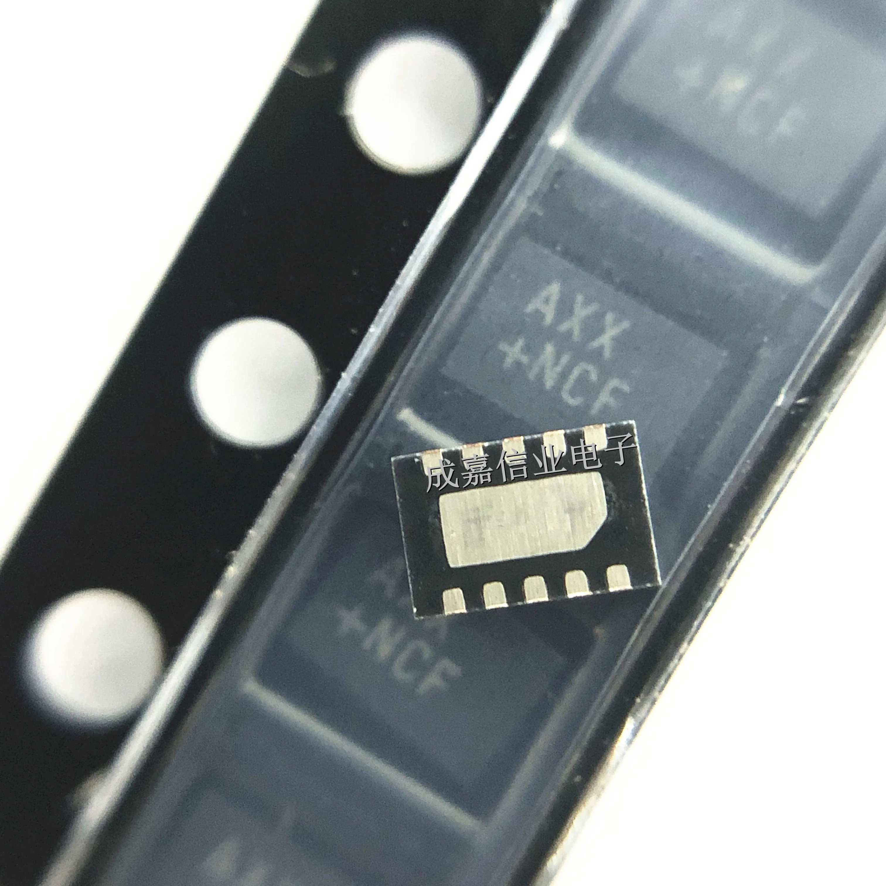 Régulateurs de tension de commutation AXX + T TDFN-10, 10 pièces/lot, convertisseur DC/DC synchrone