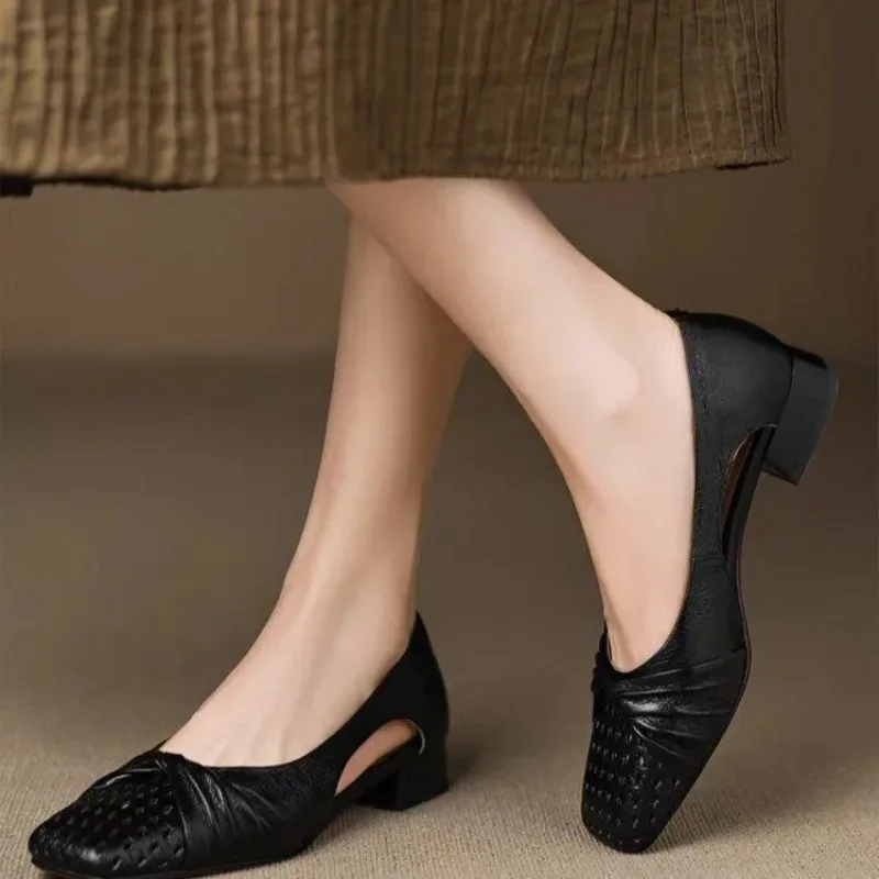 

Летние новые повседневные туфли с квадратным носком, низким каблуком, высококачественные, модные, с вырезами, универсальные