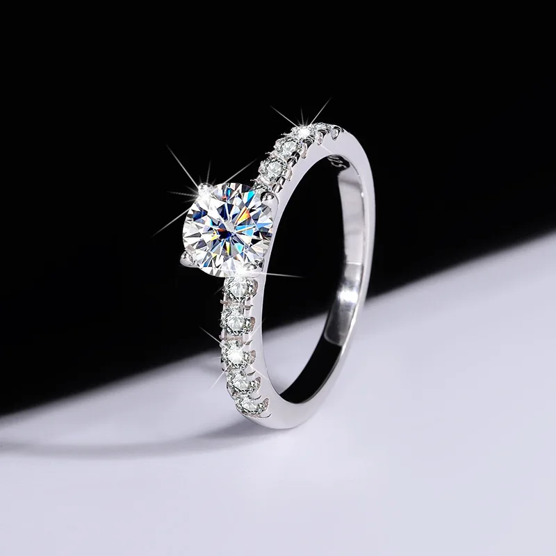 

High-quality Silver Moissanite Luxury Four-prong Couple Rings, Wedding and Birthday Gift Rings for Your Girlfriend