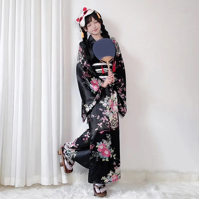 Cute Japanese Kimono for Women Yukata Plus Size Kawaii Anime Cosplay Sauna Bathrobe Halloween Costumes Party Performance Geisha
