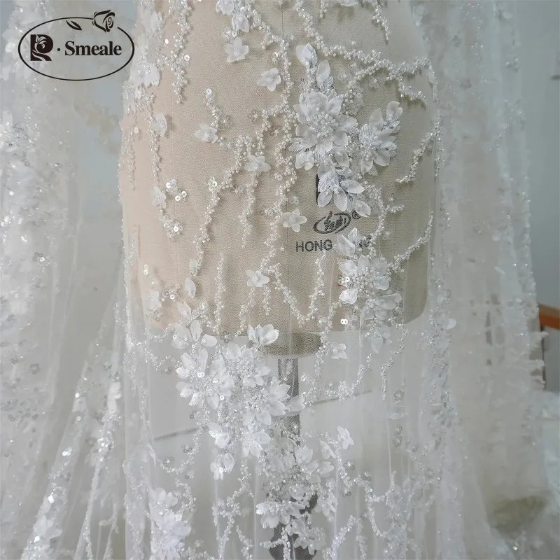 Luxuriöser afrikanischer Applikations-Perlenstickerei-Braut-weißer Hochzeitskleid-3D-Spitzenstoff, Spitzenstoff, hochwertiger 2025, Stoff zum Nähen – Detail 4