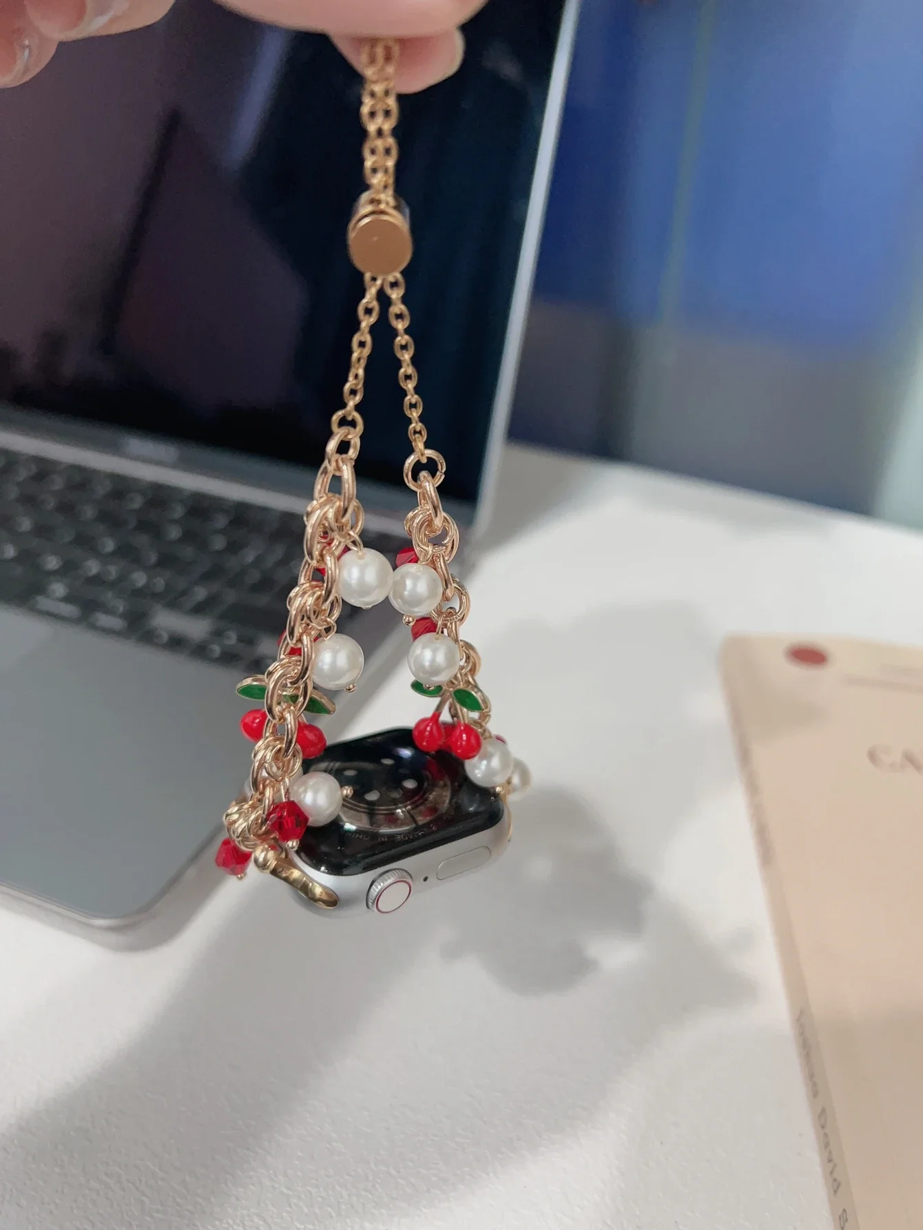 Fashion Cherry red Metal link For Apple Watch band Series 8/7/6/10/9 40mm 41mm 38mm 42mm 44mm 45mm 46mm Strap