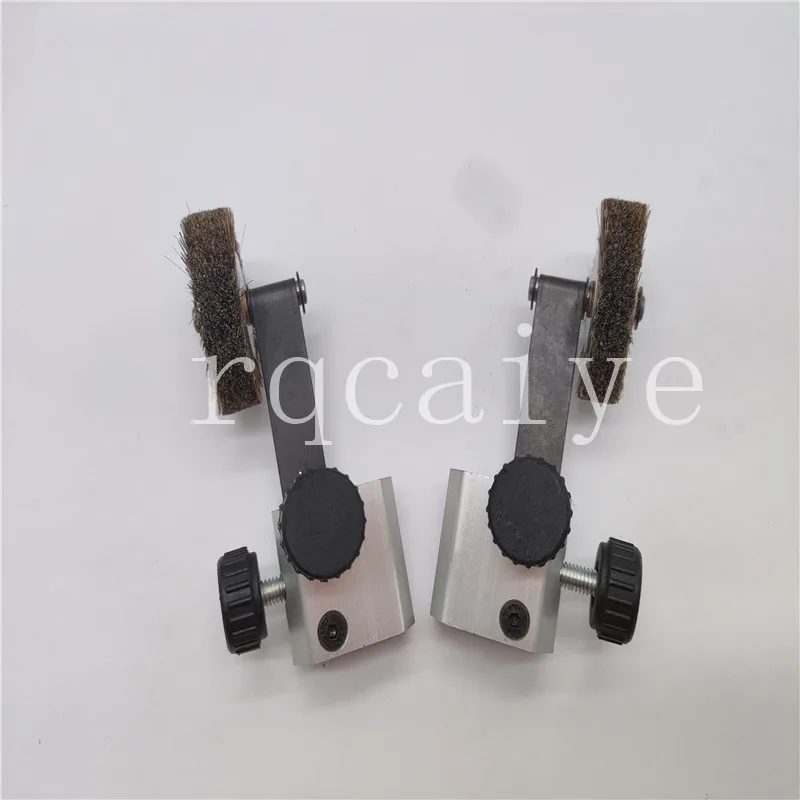 Free Shipping1 Pair Brush Wheel For KOMORI G40 426 428 429 Offset Printer Machine Parts