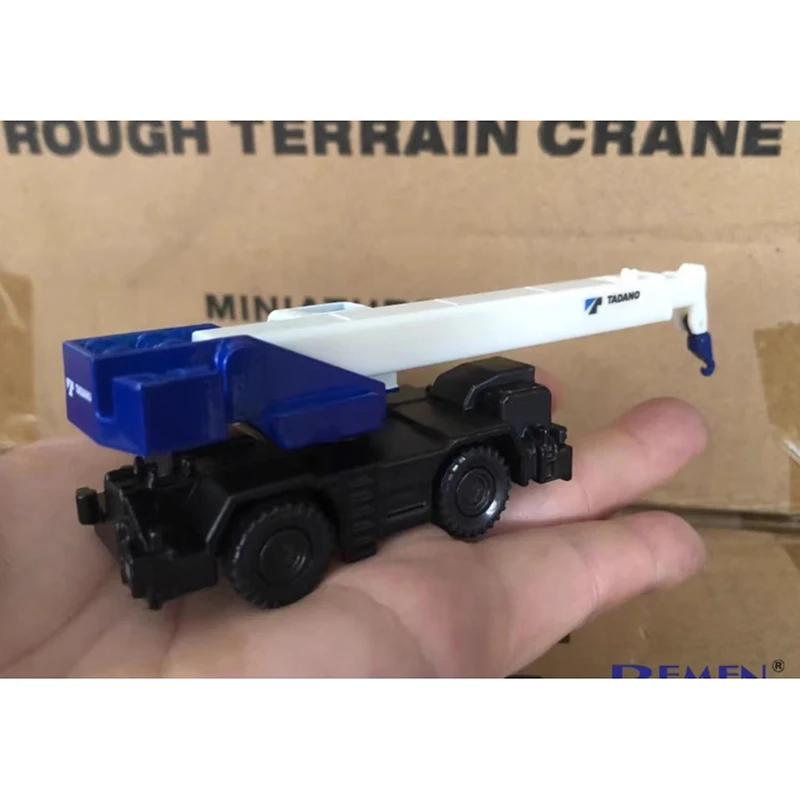 IMC Diecast 1:125 Scale Tadano Mini Crane Alloy Model GR-1000XLL-4/EX-4 Collection Souvenir Static Display Ornament Holiday Gift