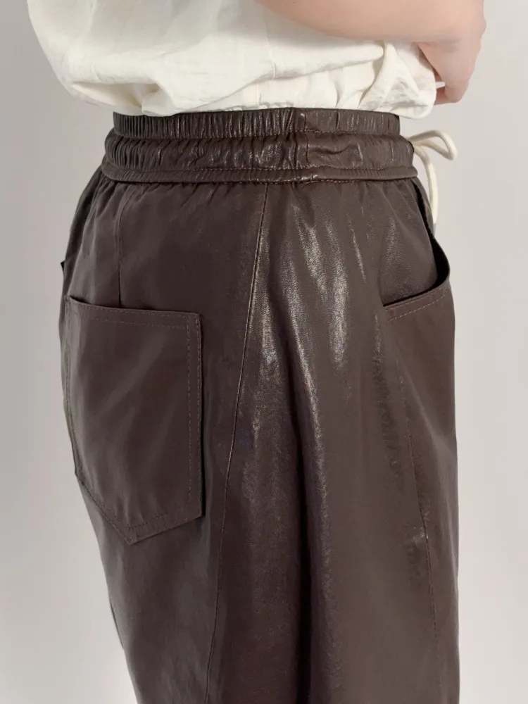 청소년 숙녀 레저 스타일 솔리드 컬러 탄성 허리 정품 가죽 반바지 포켓 레이스 업 편안한 양피 짧은 바지